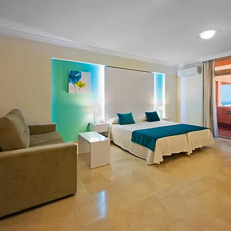 Apartahotel Kn Panorámica 3*