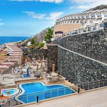 Ξενοδοχείο με διαμερίσματα Kn Panoramica Costa Adeje (Tenerife)