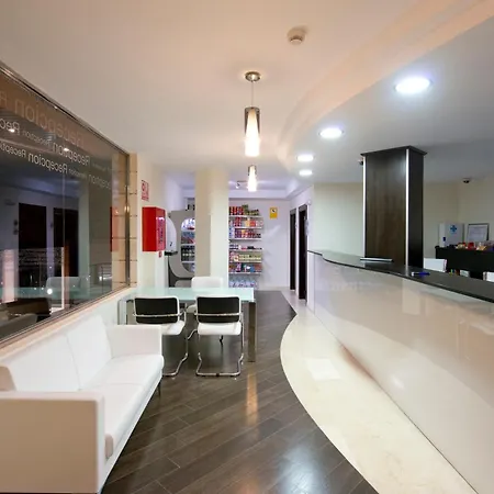 شقة فندقية كين أبارتهوتيل بانوراميكا أذيخي