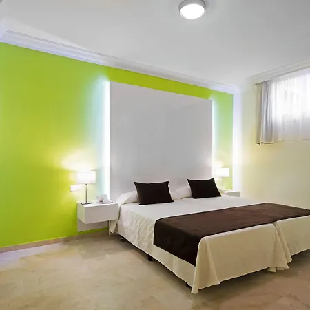 Apart-hotel Kn Panorámica Costa Adeje (Tenerife)