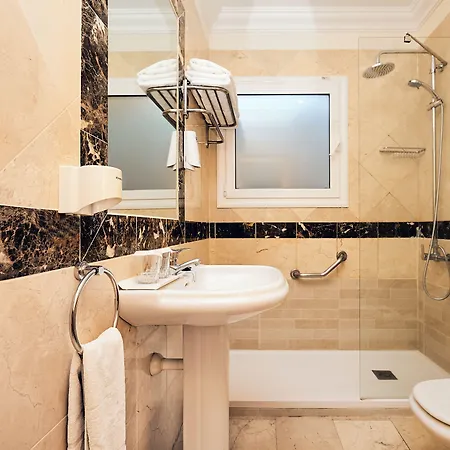 كين أبارتهوتيل بانوراميكا 3*