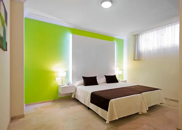 Kn Panoramica アデヘ