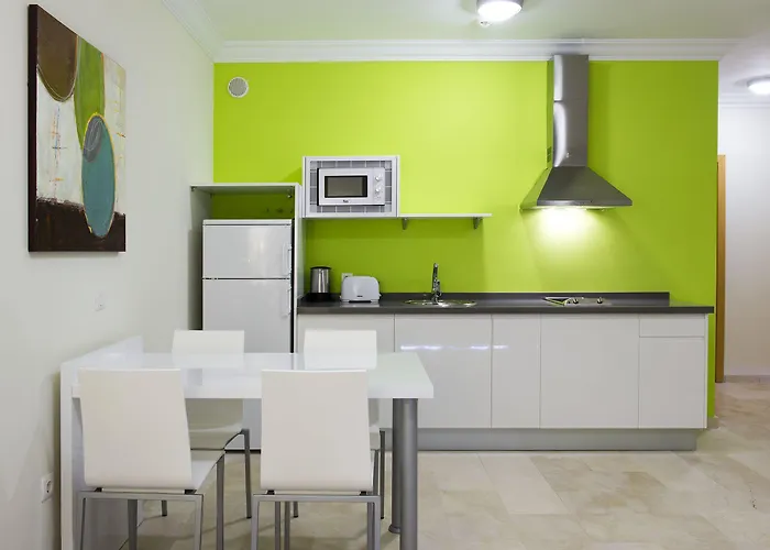 アパートホテル Kn Panoramica アデヘ