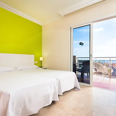 Kn Panorámica Apartahotel Costa Adeje (Tenerife)