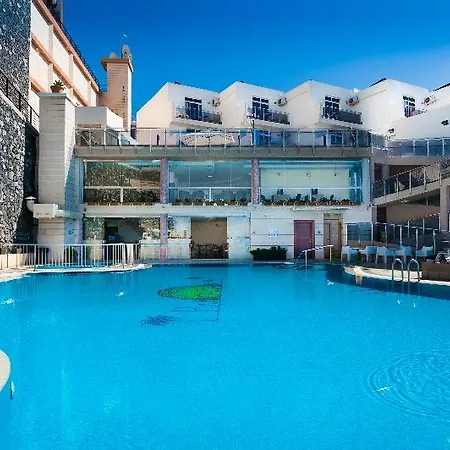 Apartahotel Kn Panorámica Costa Adeje (Tenerife)