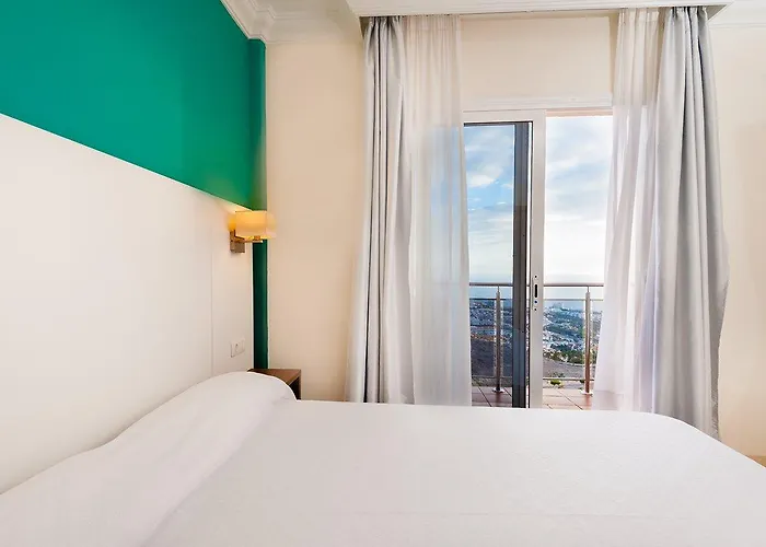 Kn Panorámica 3* Costa Adeje (Tenerife)