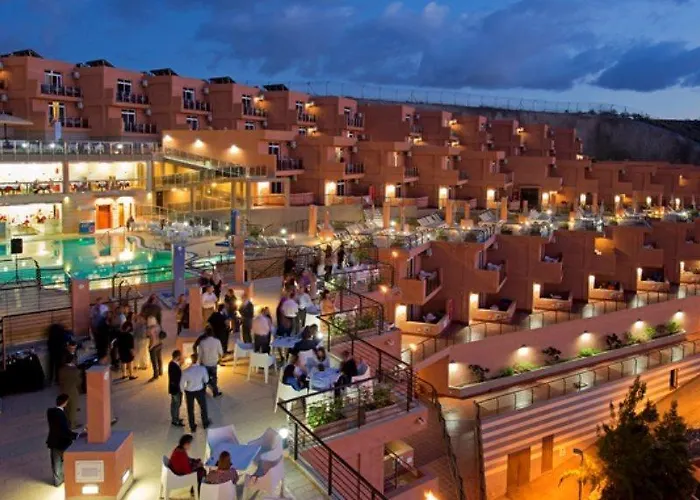 Kn Panorámica Apart-hotel 3*